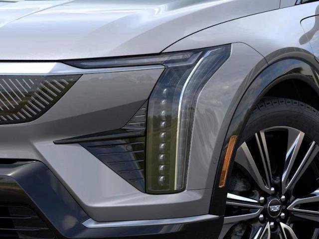 New 2026 Cadillac Optiq Luxury 2 w/ LPO, Floor Liner Package AWD/4WD image 10