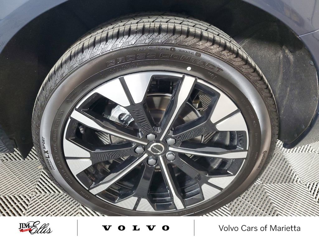 Used 2026 Volvo XC60 B5 Ultra w/ Protection Package Premier image 12
