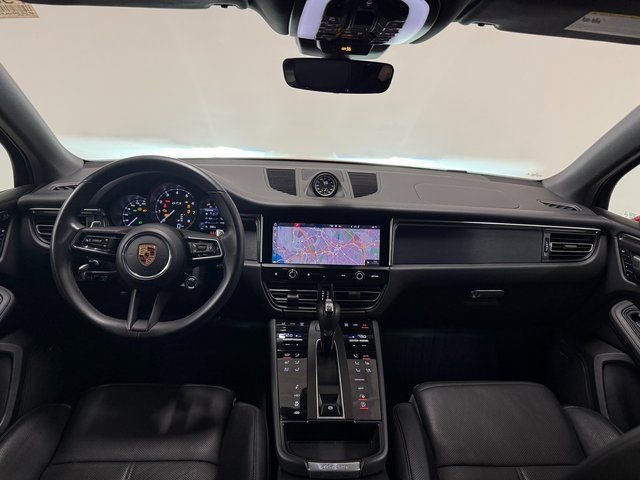 Certified 2022 Porsche Macan GTS image 16