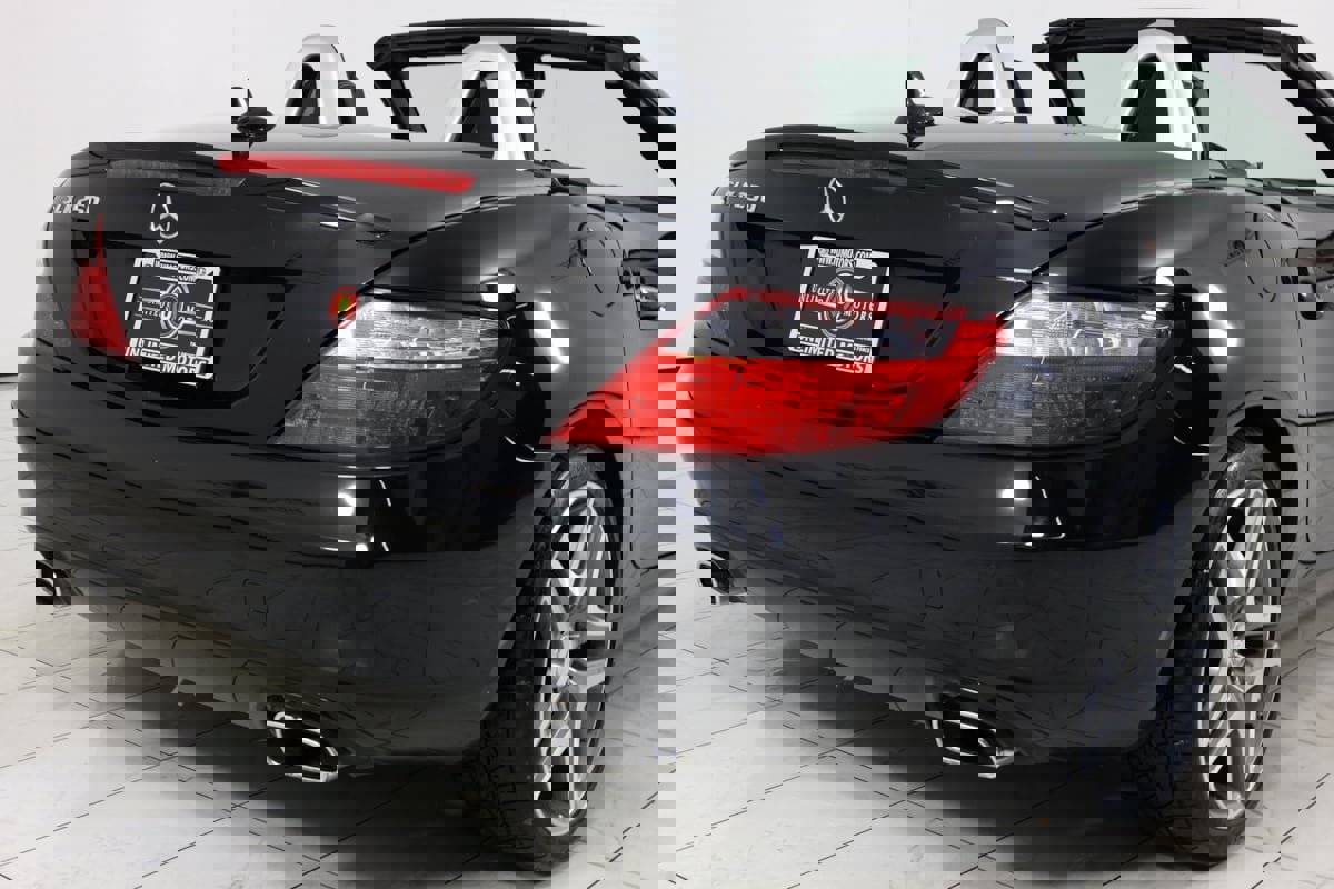 Used 2014 Mercedes-Benz SLK 250 image 44