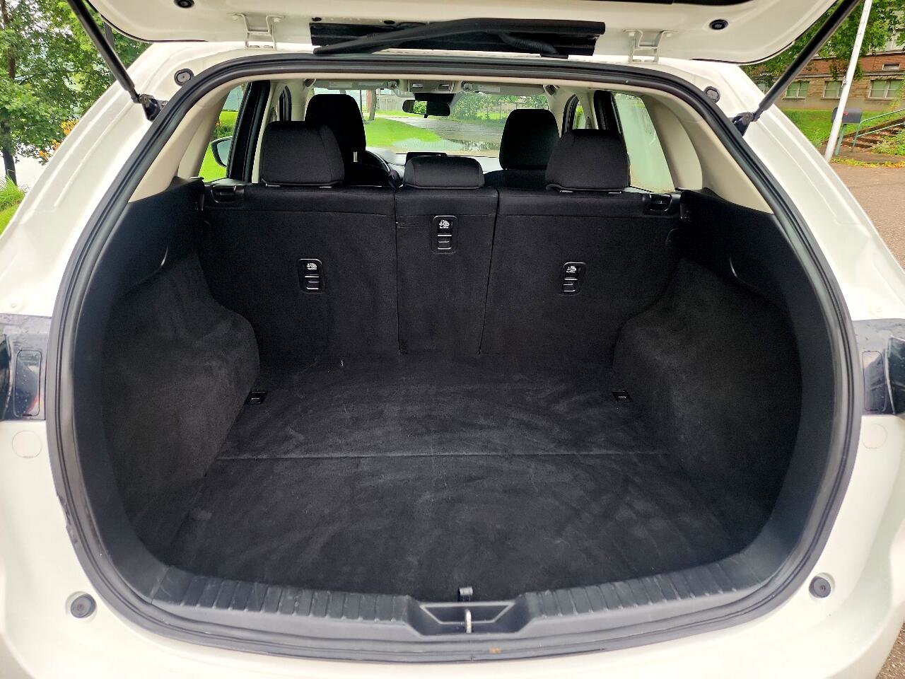 Used 2019 MAZDA CX-5 Sport image 11