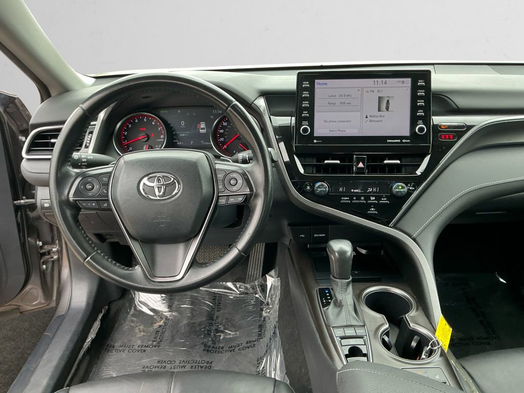 Used 2023 Toyota Camry XSE image 10