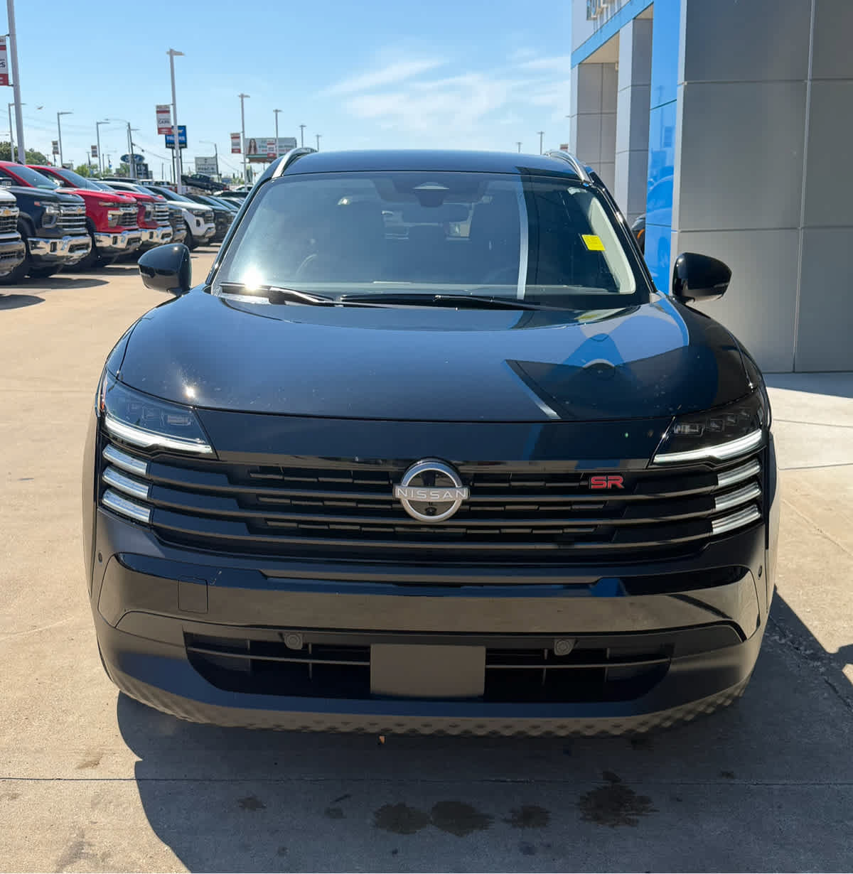 Used 2025 Nissan Kicks SR AWD/4WD image 18