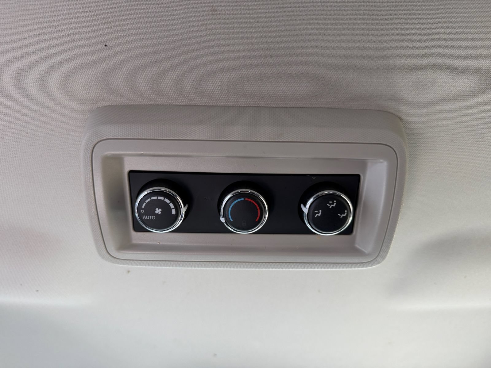 Used 2019 Dodge Journey GT AWD/4WD image 24