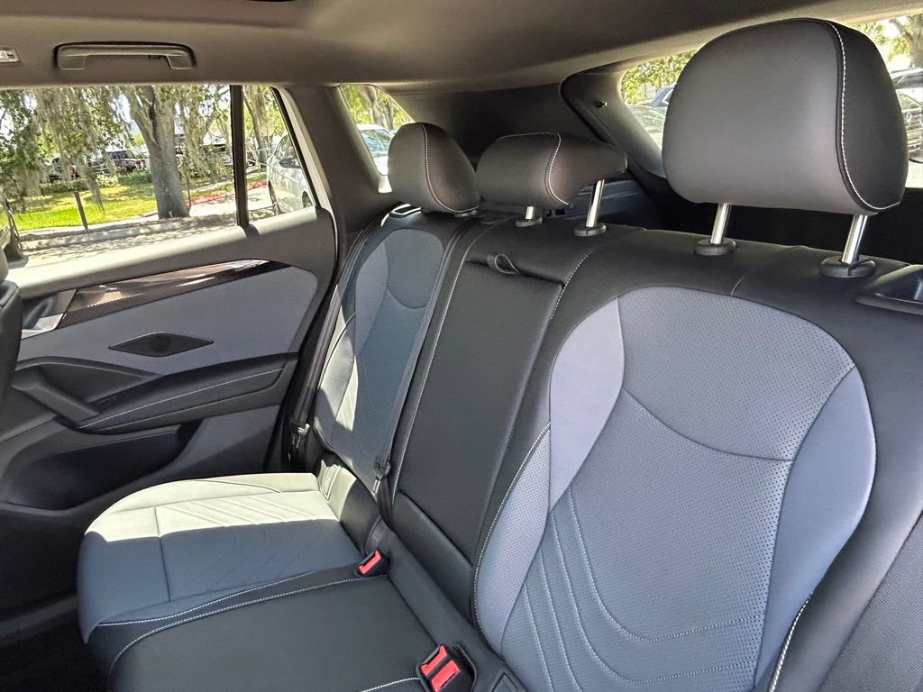 New 2026 Volkswagen Tiguan SE R-Line FWD image 51