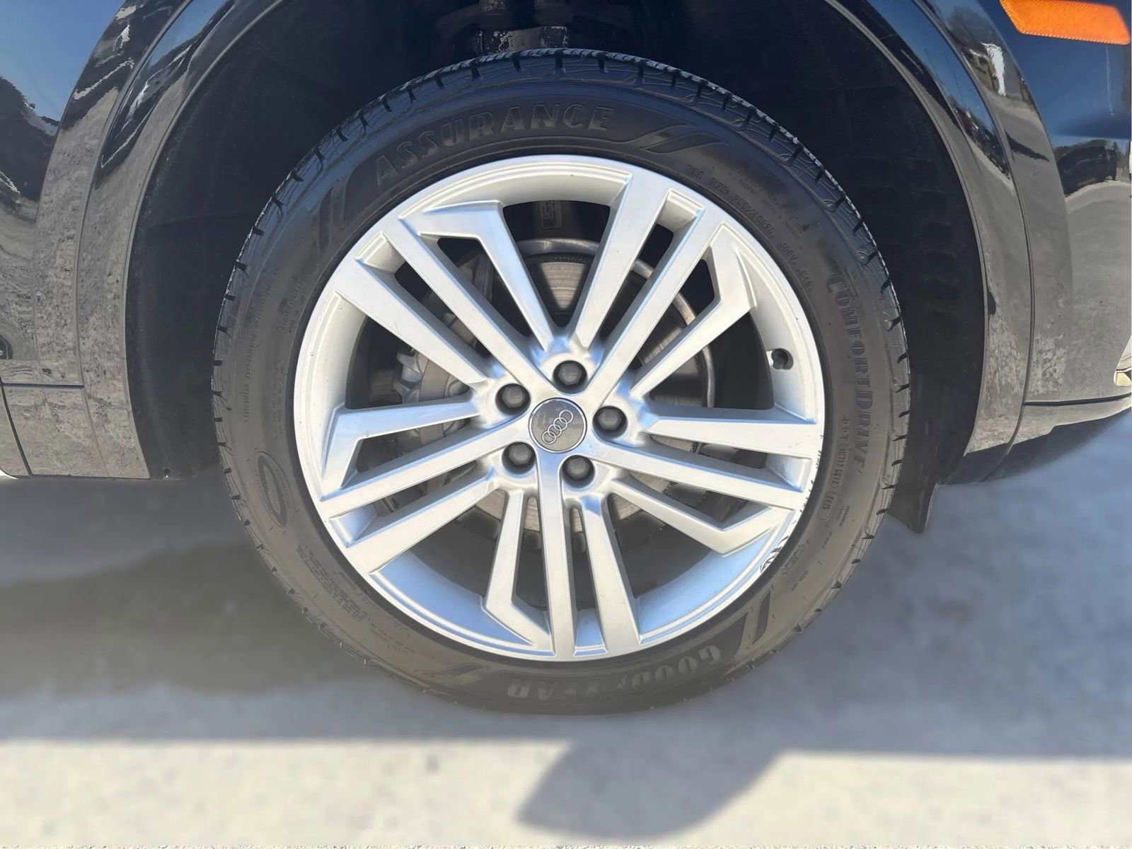 Used 2020 Audi Q5 2.0T Premium Plus w/ Premium Plus Package image 13