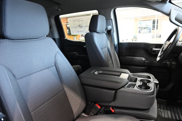 New 2026 Chevrolet Silverado 1500 Custom AWD/4WD image 9
