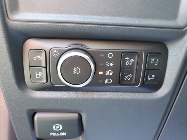 New 2025 Ford F150 XLT w/ Equipment Group 302A MID image 30
