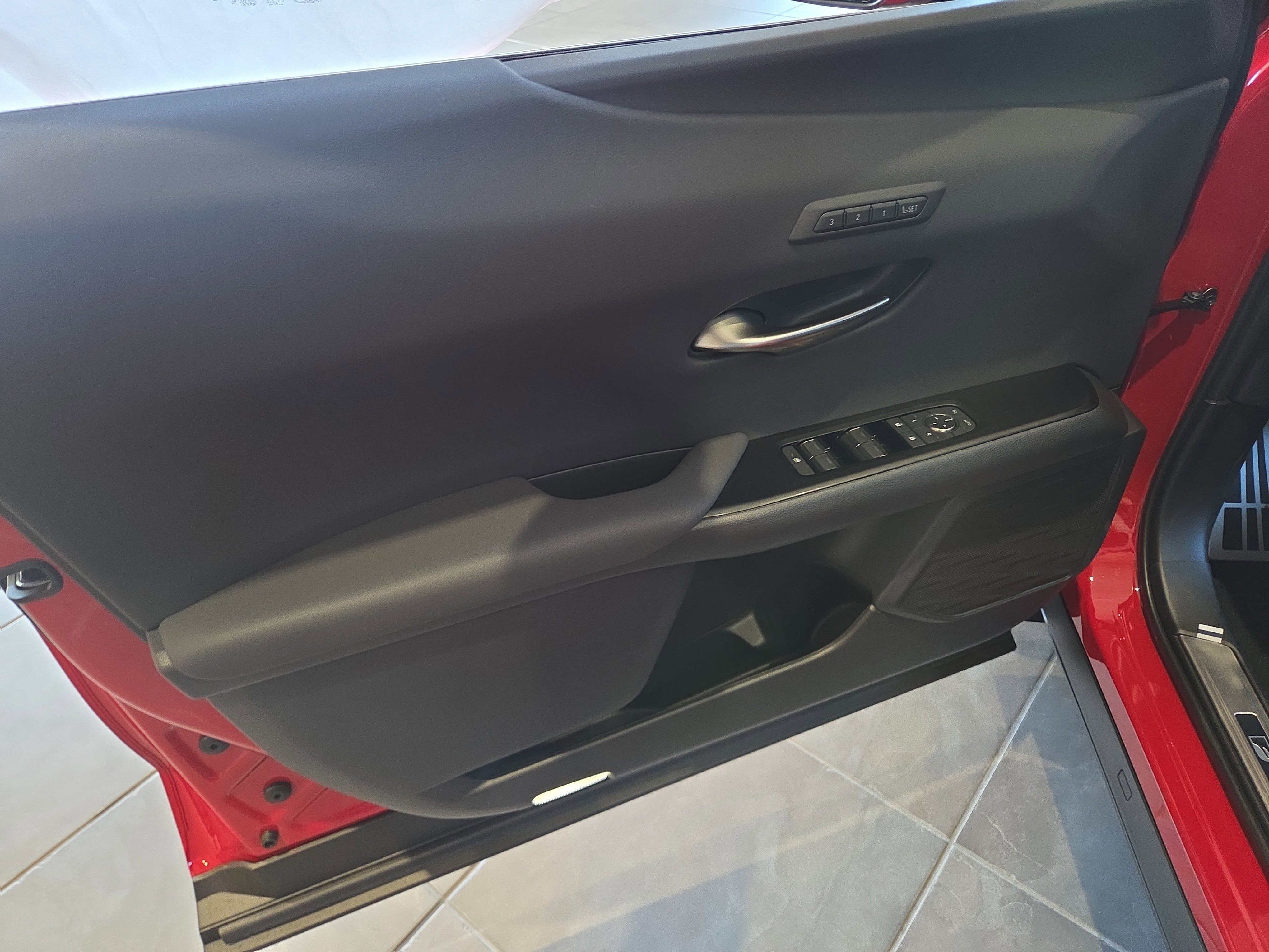 New 2025 Lexus UX 300h AWD image 7