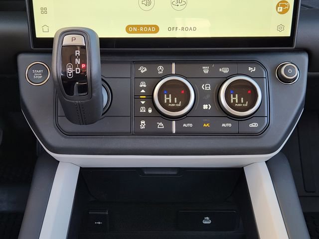New 2026 Land Rover Defender 110 S AWD/4WD image 14