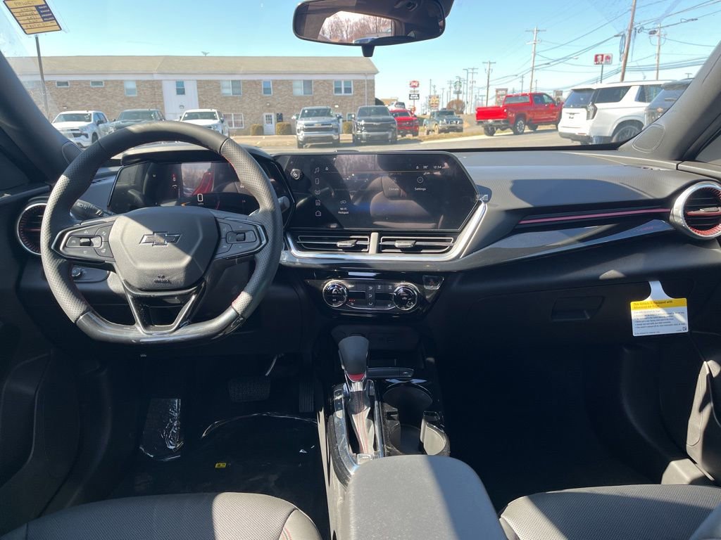 New 2026 Chevrolet Trax RS w/ Driver Confidence Package FWD image 28