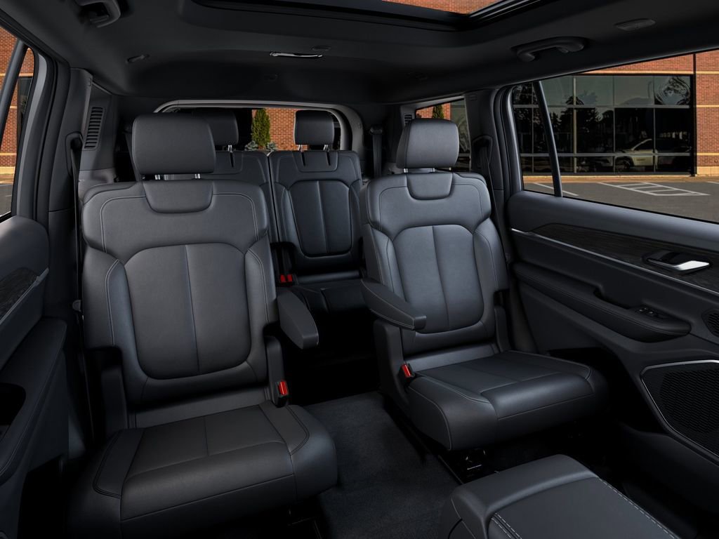 New 2026 Jeep Grand Cherokee L Limited image 15