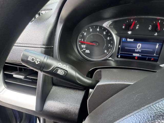 Used 2023 GMC Terrain SLE w/ Driver Convenience Package image 25