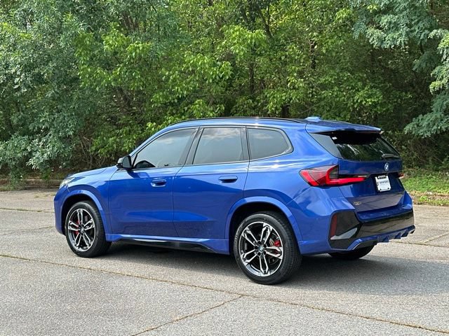 Used 2023 BMW X1 xDrive28i w/ M Sport Package AWD/4WD image 3