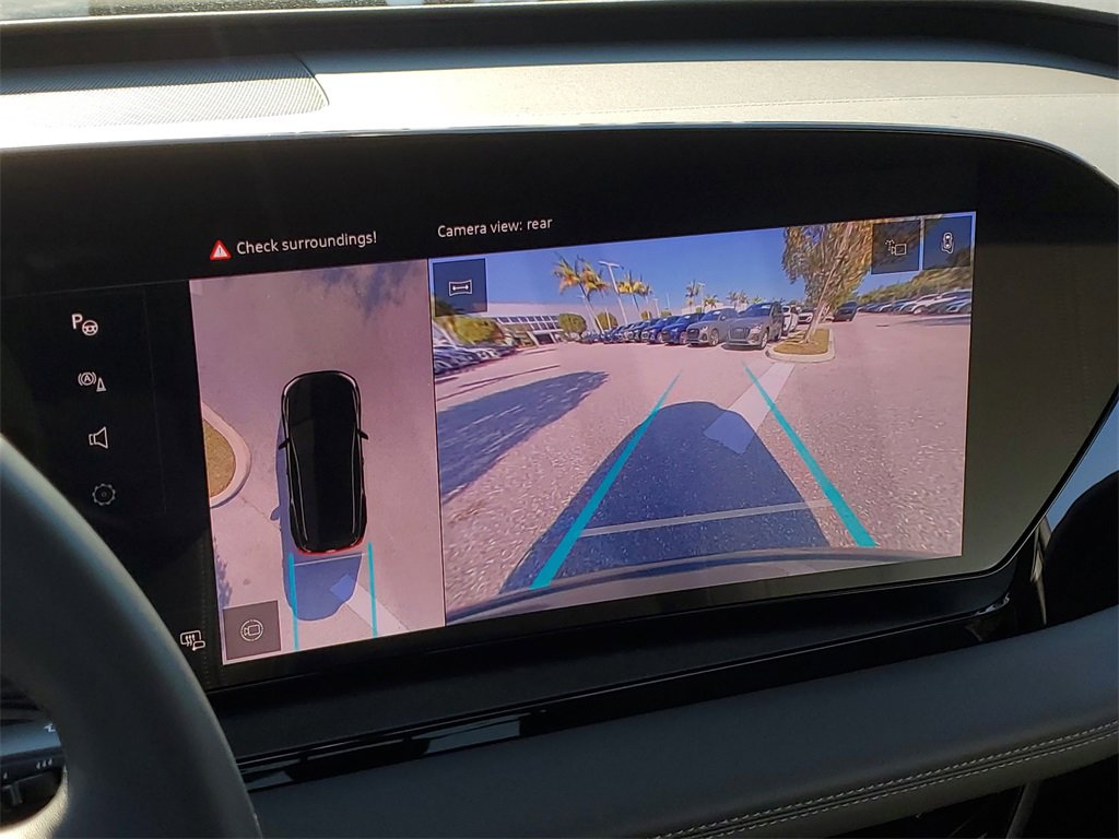 New 2025 Audi Q6 e-tron Premium image 13