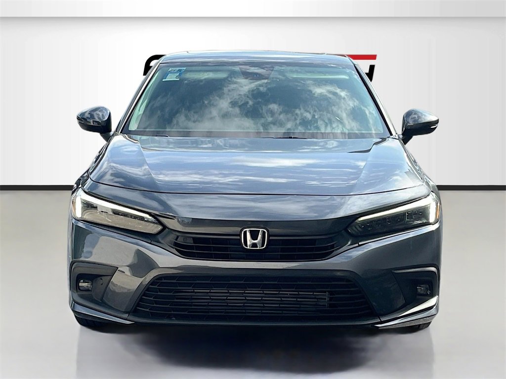 Used 2023 Honda Civic Touring image 2