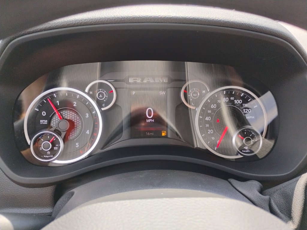 New 2026 RAM 2500 Tradesman AWD/4WD image 33