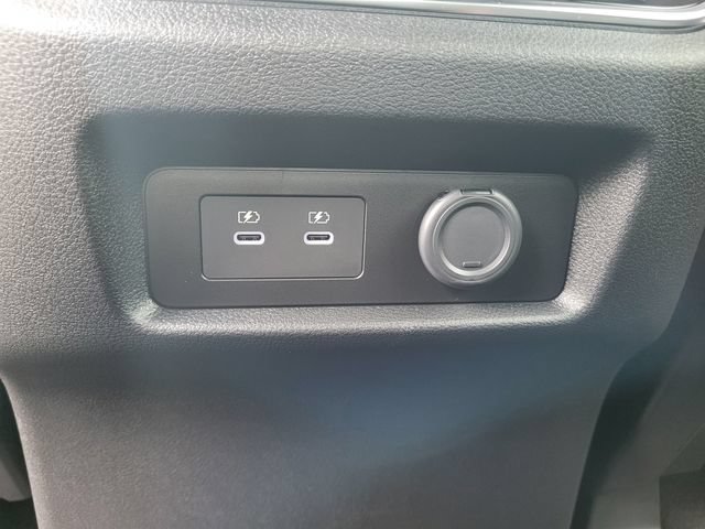 New 2026 Nissan Armada SL w/ Captain's Chari Seat Package AWD/4WD image 35