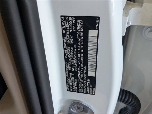 New 2025 Volvo EX90 Plus image 18