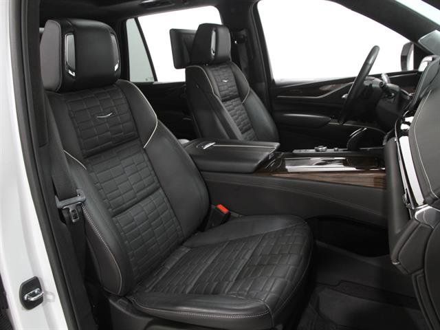 Certified 2023 Cadillac Escalade Premium Luxury Platinum image 20