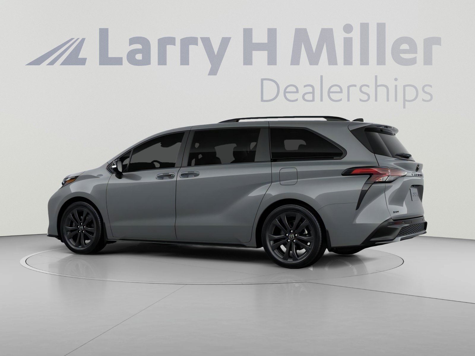 New 2026 Toyota Sienna XSE FWD image 5