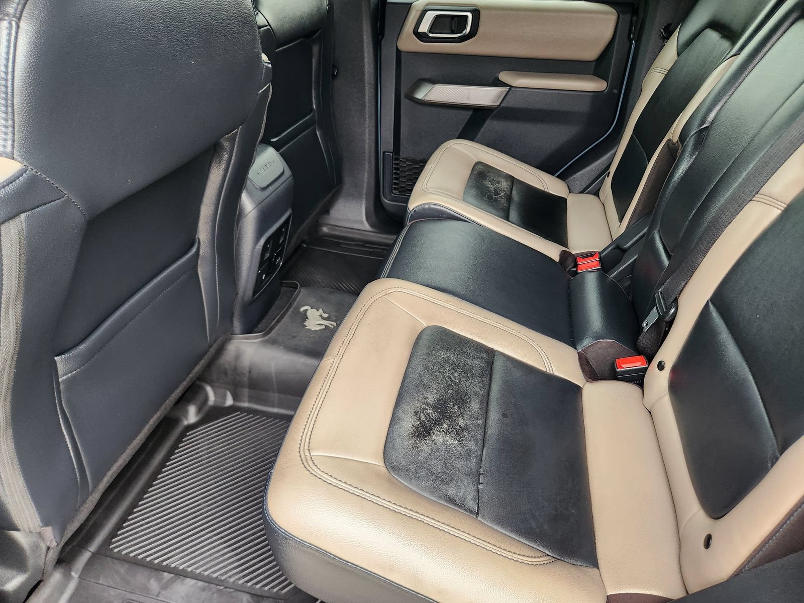Used 2023 Ford Bronco Wildtrak AWD/4WD image 34