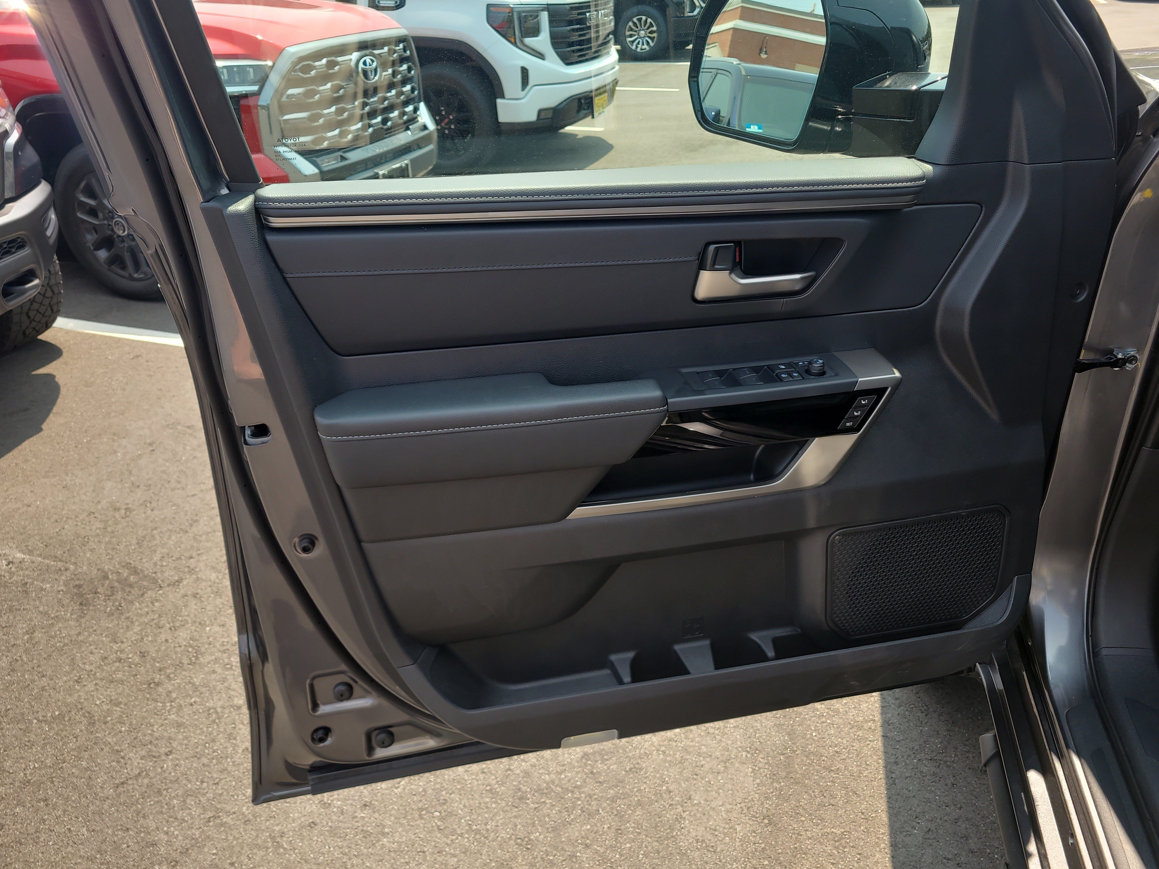 Certified 2026 Toyota Tundra Limited AWD/4WD image 14