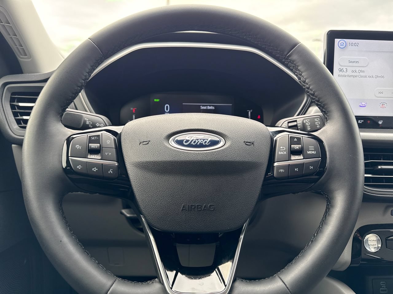 Used 2023 Ford Escape Active w/ Tech Pack #1 AWD/4WD image 17