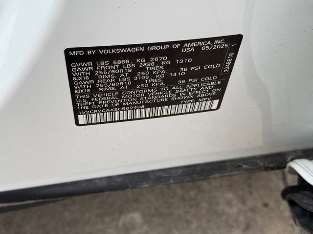 Used 2025 Volkswagen Atlas Peak Edition SE image 29