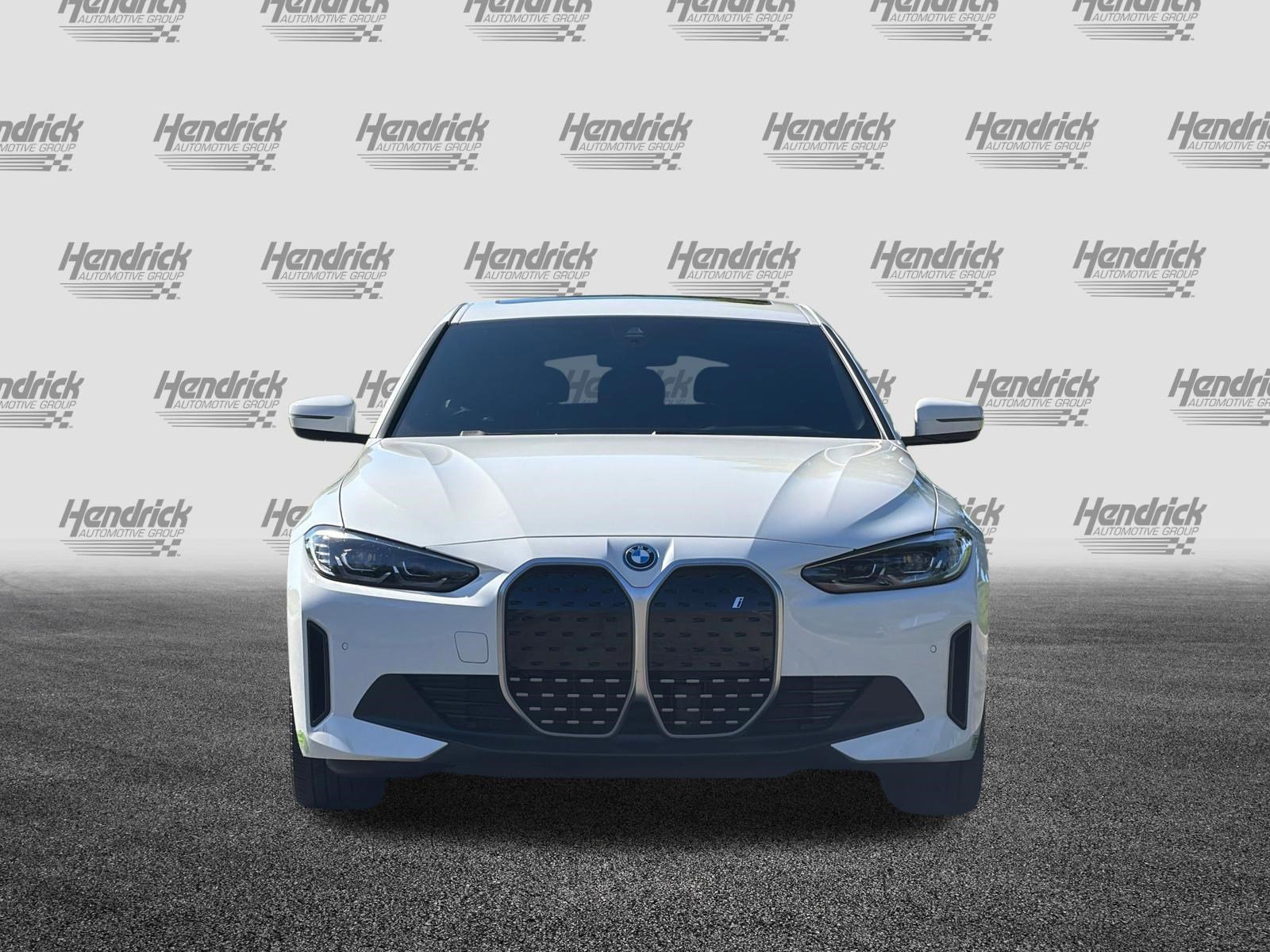 Used 2023 BMW i4 eDrive35 w/ Premium Package image 10