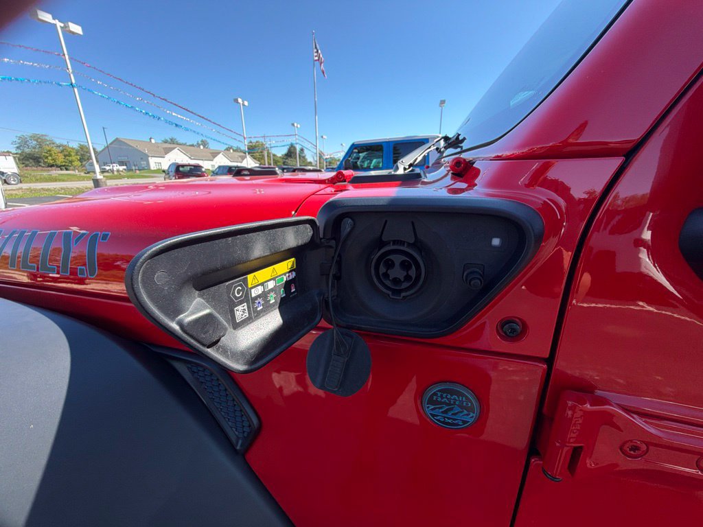 Used 2025 Jeep Wrangler Unlimited Sport S 4xe AWD/4WD image 15