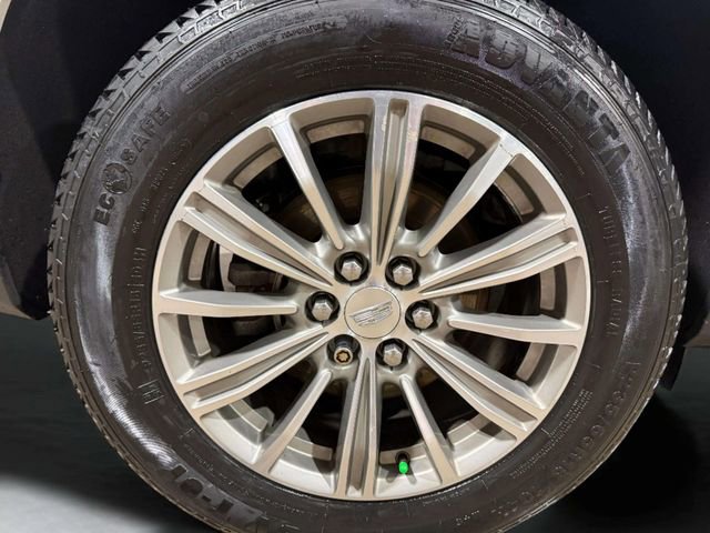 Used 2017 Cadillac XT5 Luxury w/ Driver Awareness Package image 34