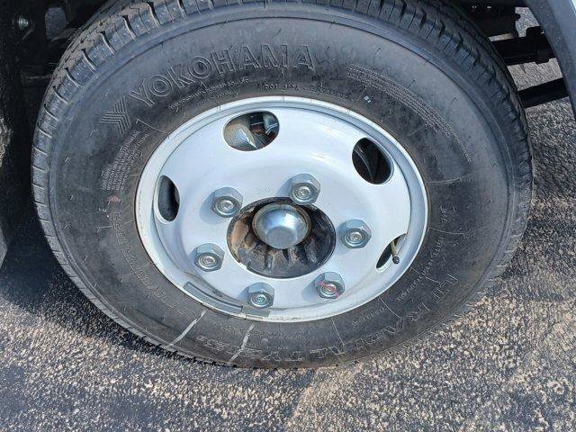 New 2024 Chevrolet Low Cab Forward image 23