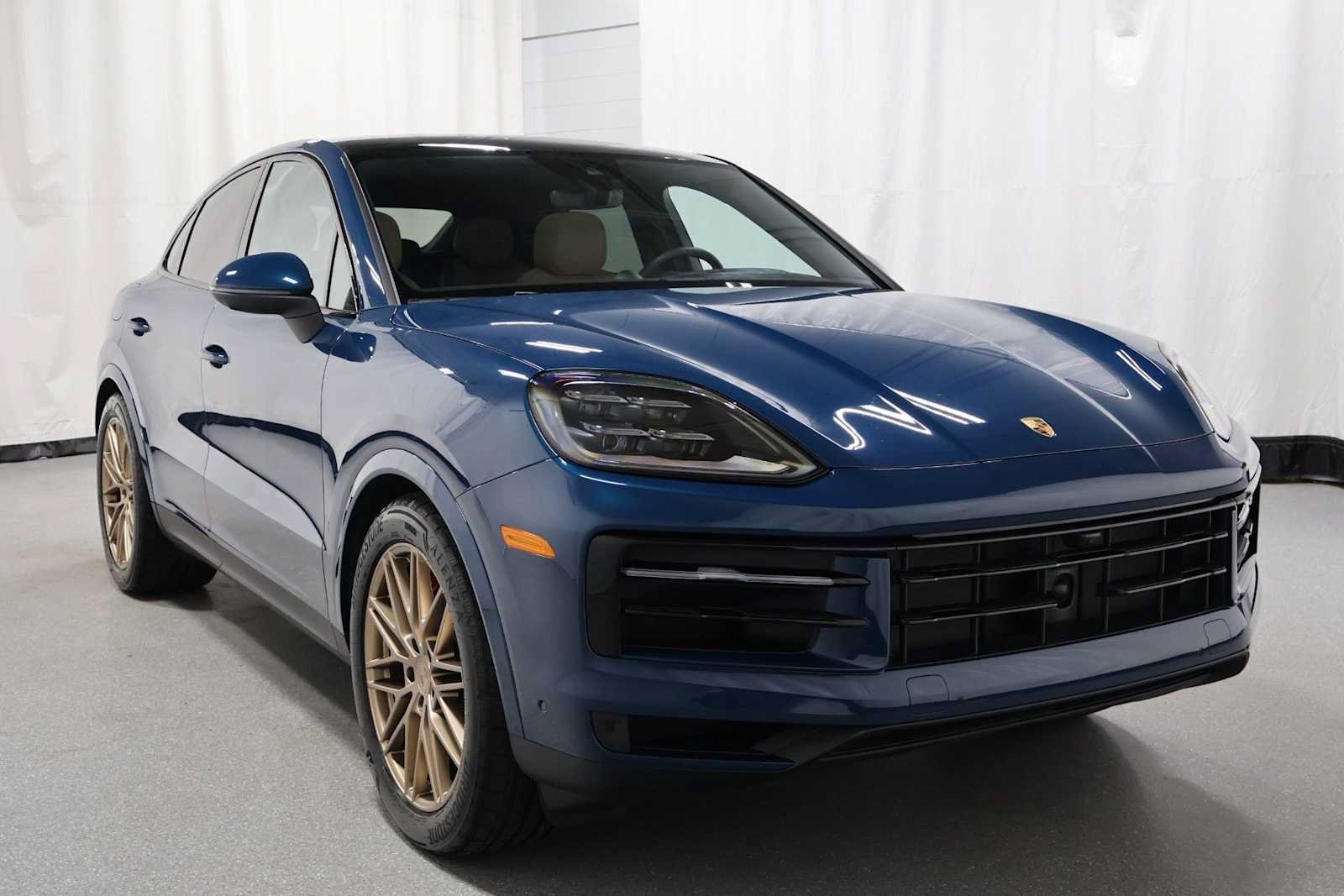 Certified 2026 Porsche Cayenne S AWD/4WD image 13