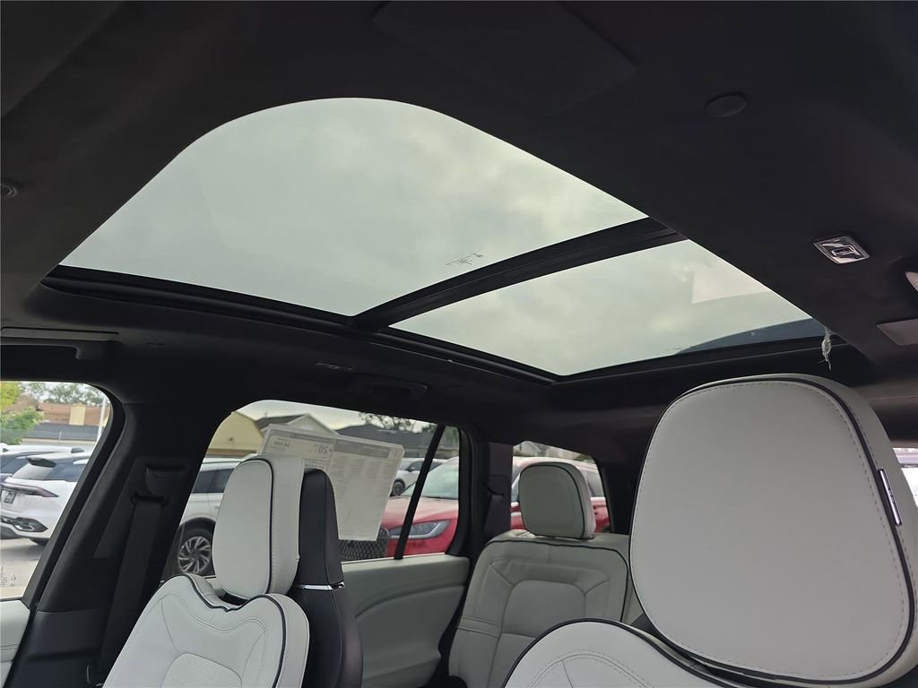 New 2026 Lincoln Aviator Black Label image 25