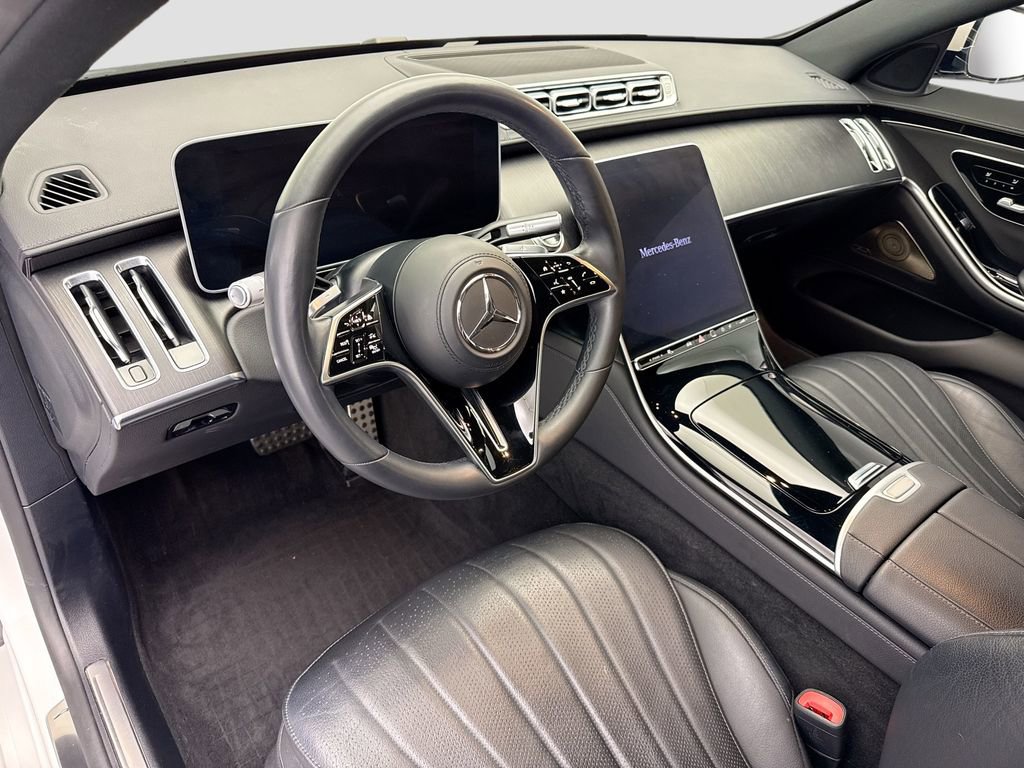 Certified 2023 Mercedes-Benz S 500 4MATIC w/ AMG Line image 9
