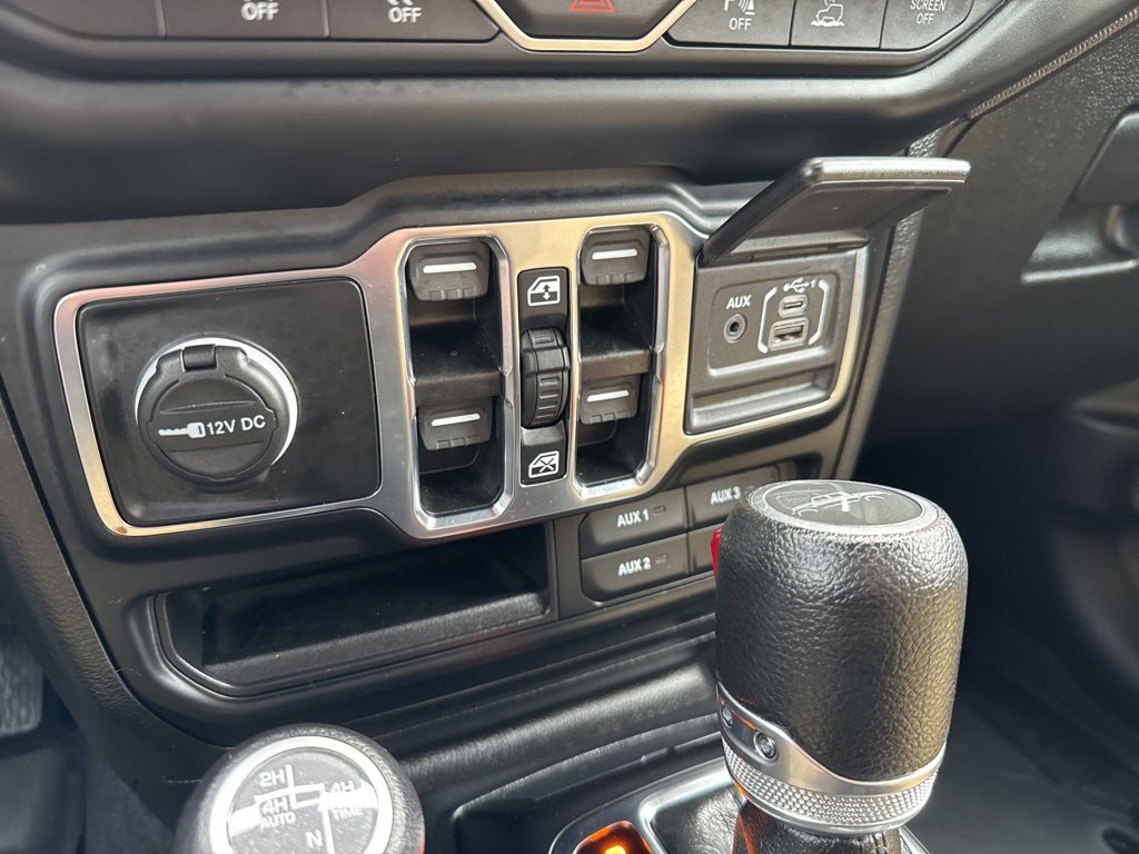 Used 2023 Jeep Gladiator Willys image 18