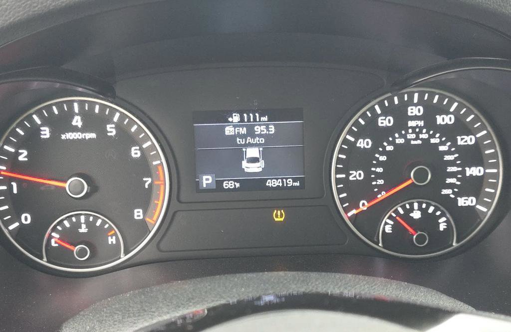 Used 2019 Kia Optima EX w/ EX Premium Package image 10