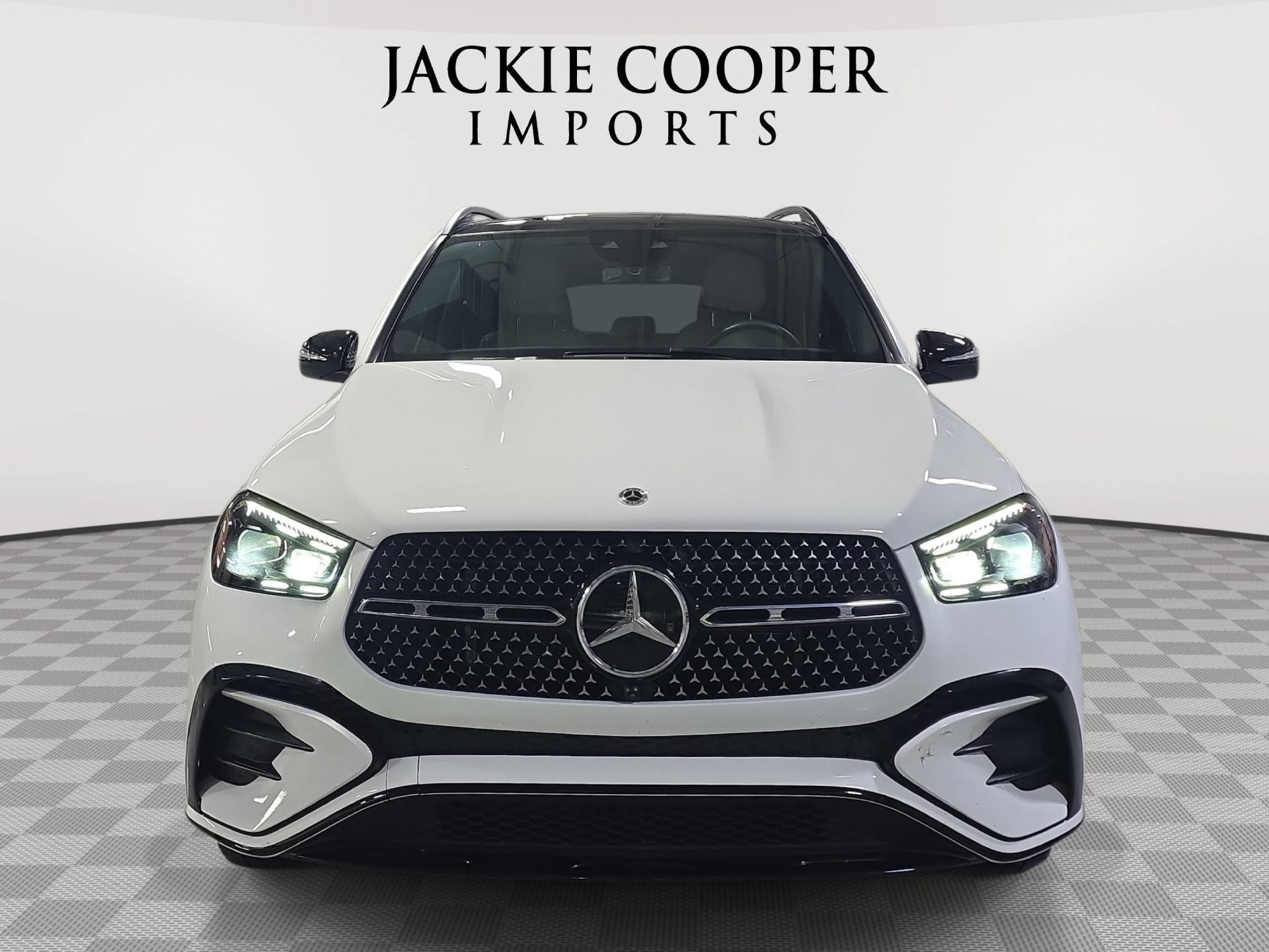 Used 2024 Mercedes-Benz GLE 450 4MATIC image 2
