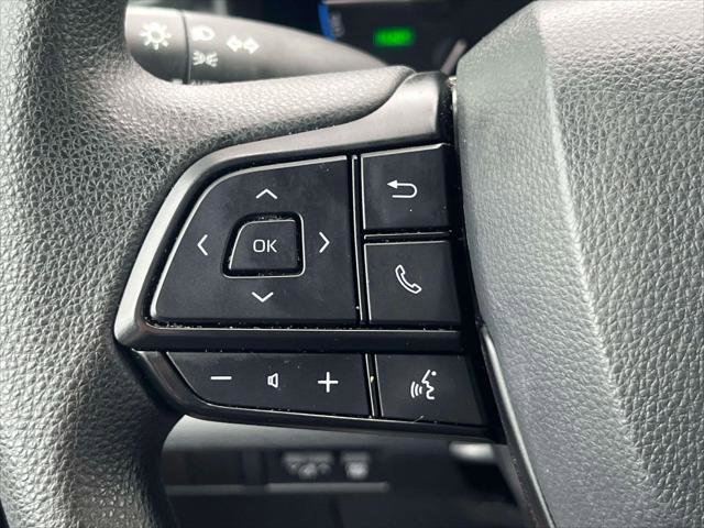 Certified 2025 Toyota Sienna LE image 25