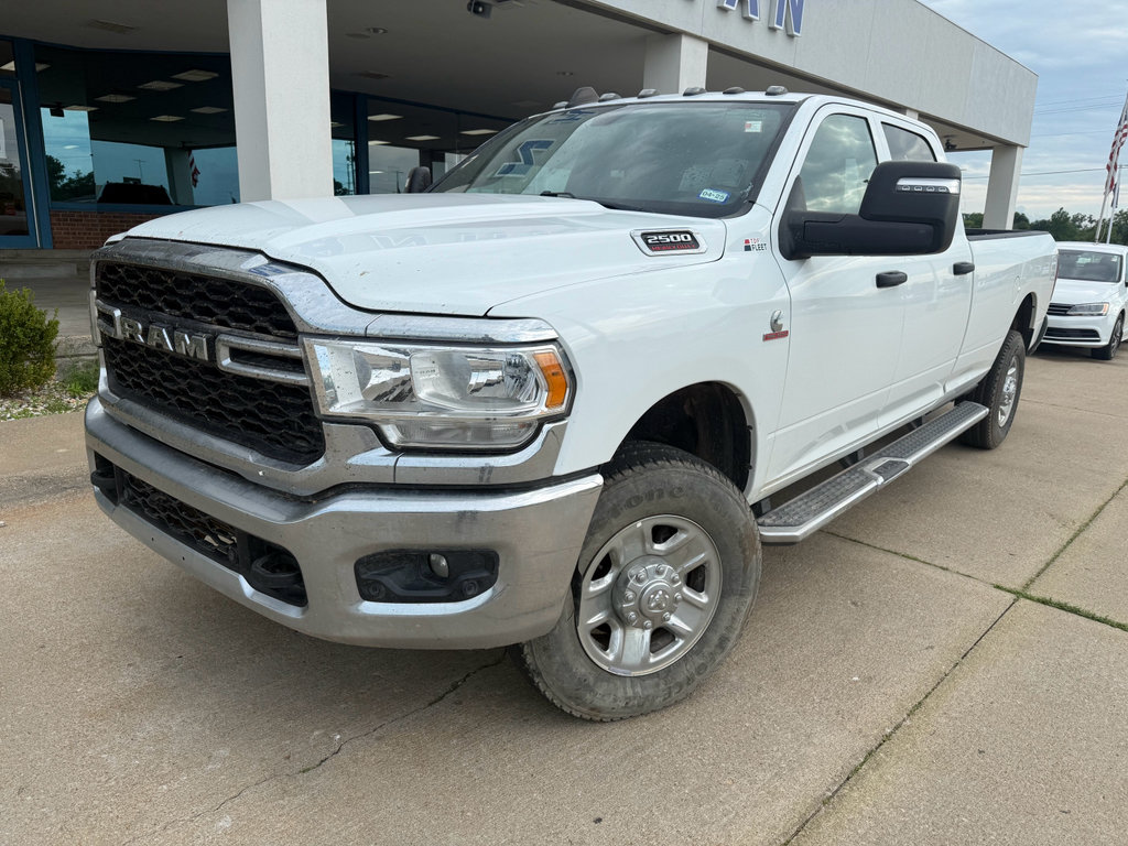 Used 2023 RAM 2500 Tradesman AWD/4WD image 2