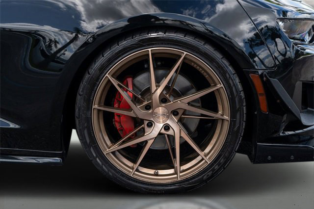 Used 2019 Chevrolet Camaro SS image 27