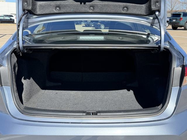 Certified 2025 Toyota Corolla LE image 28