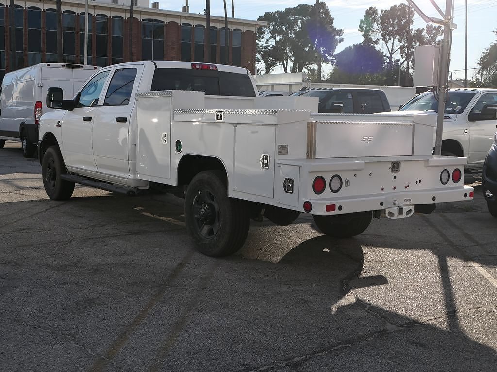 New 2026 RAM 3500 Tradesman AWD/4WD image 6