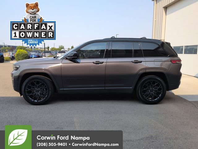 Used 2025 Jeep Grand Cherokee Summit AWD/4WD image 6