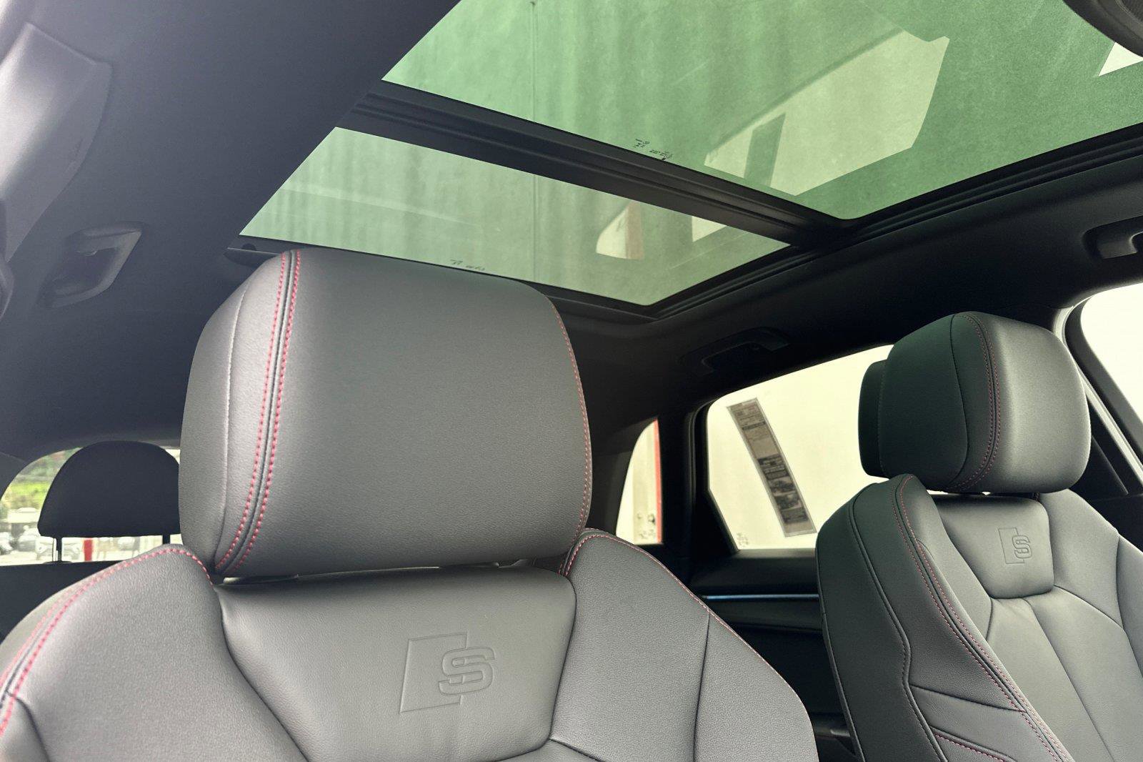 New 2025 Audi Q3 2.0T Premium Plus image 16