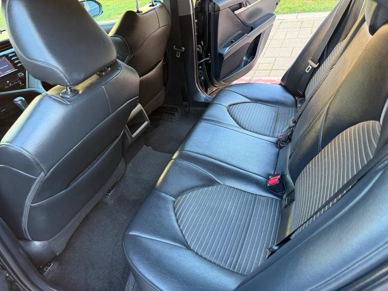 Used 2018 Toyota Camry SE FWD image 64