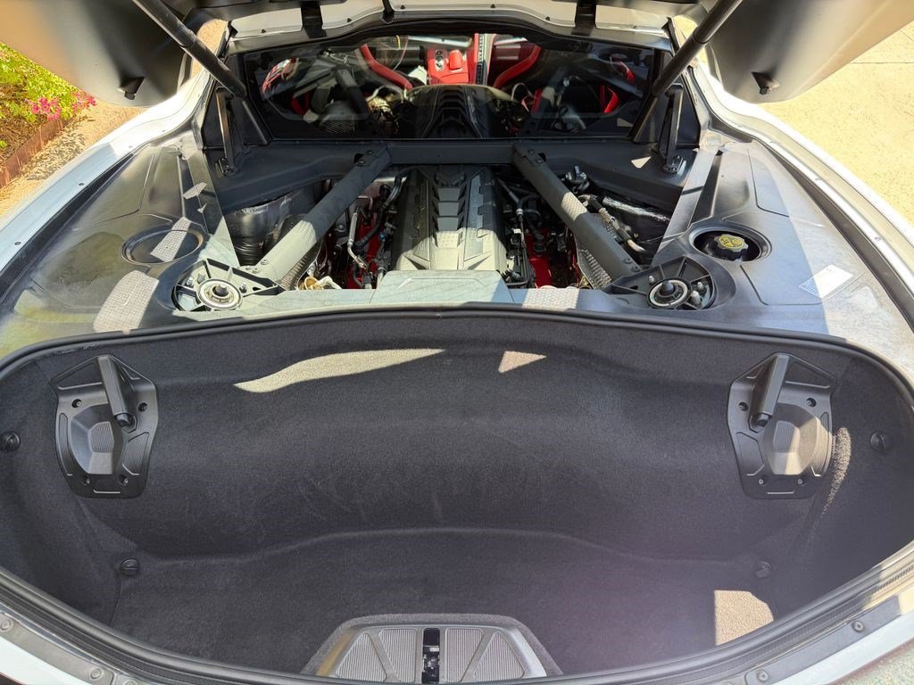 Used 2022 Chevrolet Corvette Stingray Preferred Cpe w/ Z51 Performance Package RWD image 34