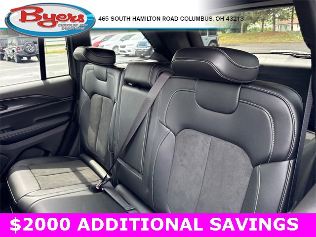 New 2025 Jeep Grand Cherokee Altitude image 5