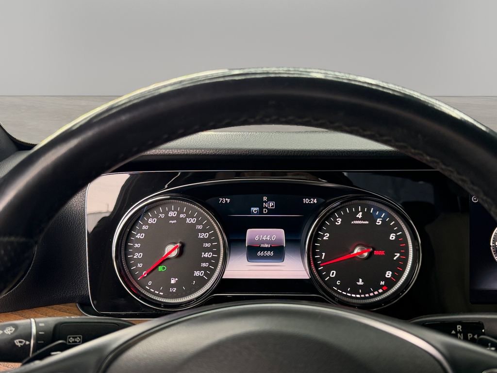 Used 2018 Mercedes-Benz E 300 image 22